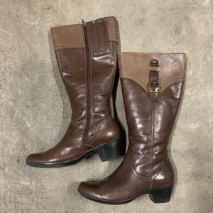 SOLD! Clarks Leather Knee- High boots - US 10